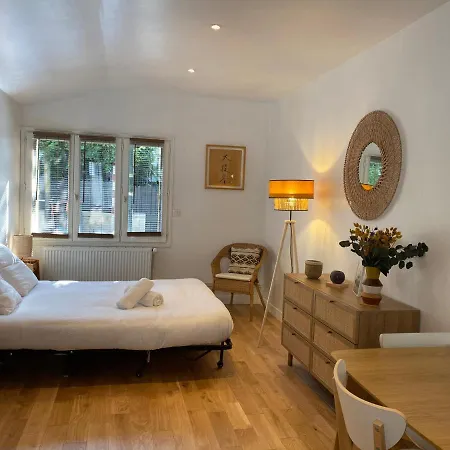 Cocon Cosy Aux Portes De Paris / Apartment Joinville-le-Pont